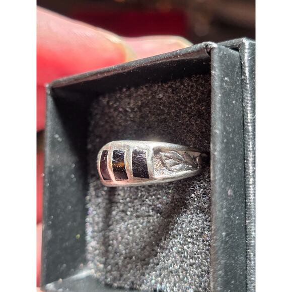 Sterling Silver & Black Onyx Inlay Ring Size 7 - Picture 8 of 9